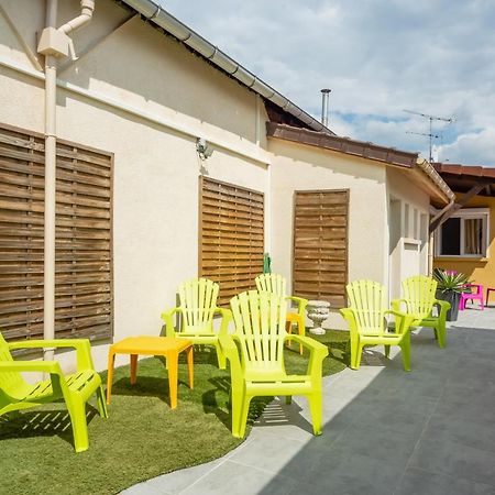 La Serenade - Appartements Confort Avec Terrasse Монтрей Екстериор снимка