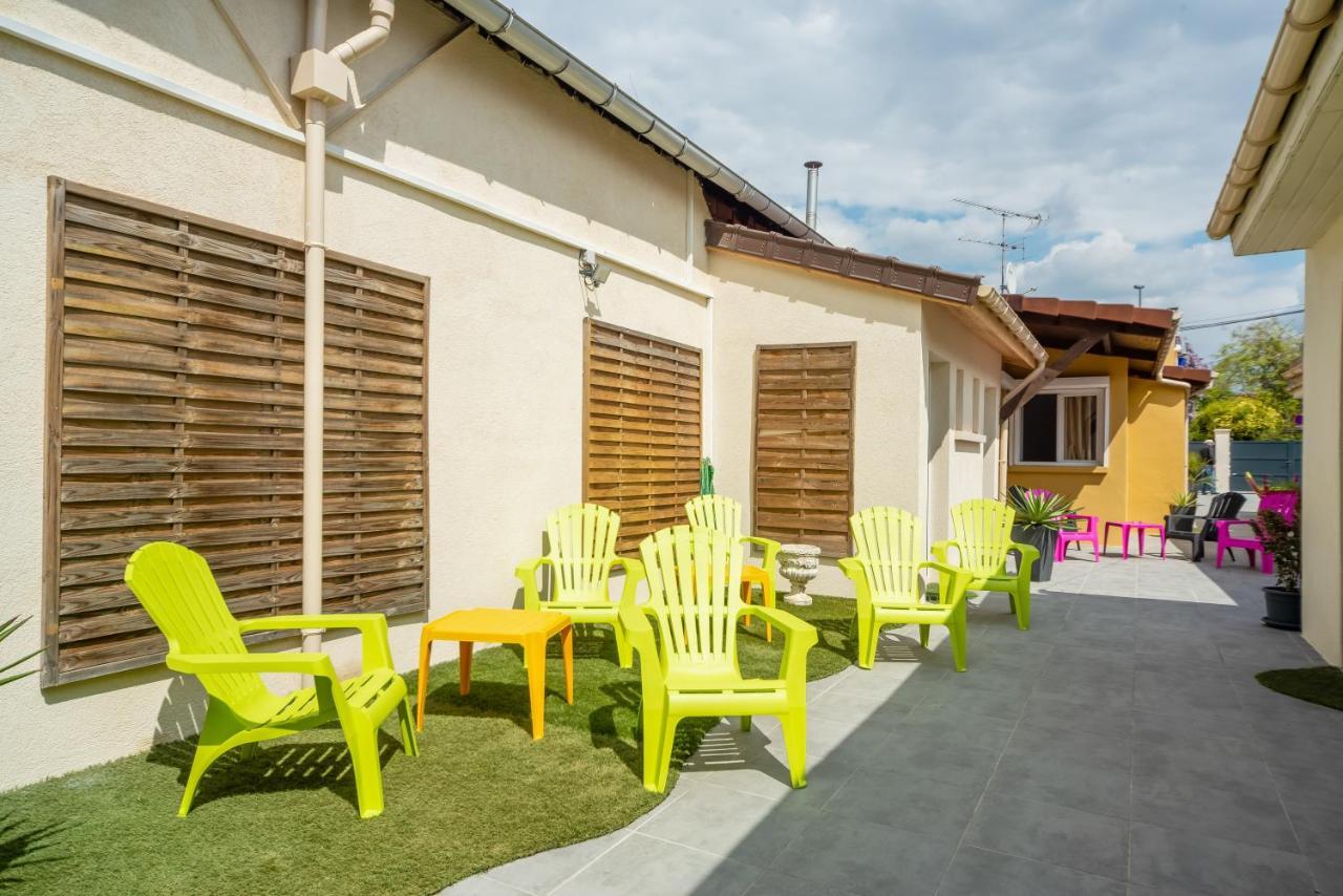 La Serenade - Appartements Confort Avec Terrasse Монтрей Екстериор снимка