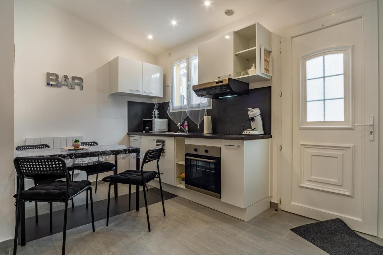 La Serenade - Appartements Confort Avec Terrasse Монтрей Екстериор снимка