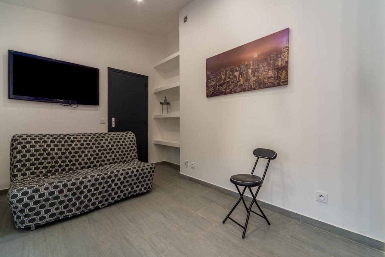 La Serenade - Appartements Confort Avec Terrasse Монтрей Екстериор снимка